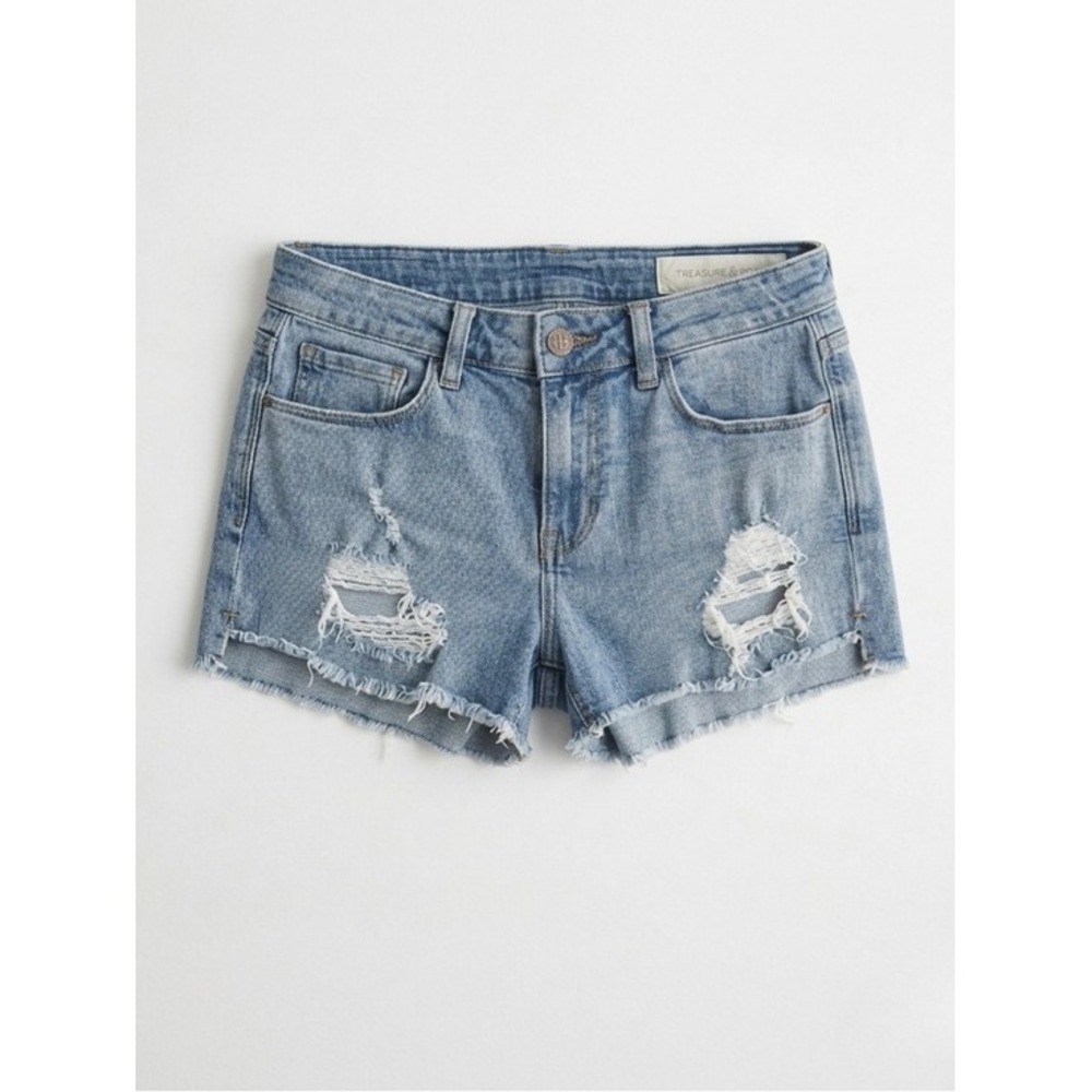 Treasure & Bond Distressed Denim Shorts Womens Light Blue Raw Hem Cutoffs Sz 26